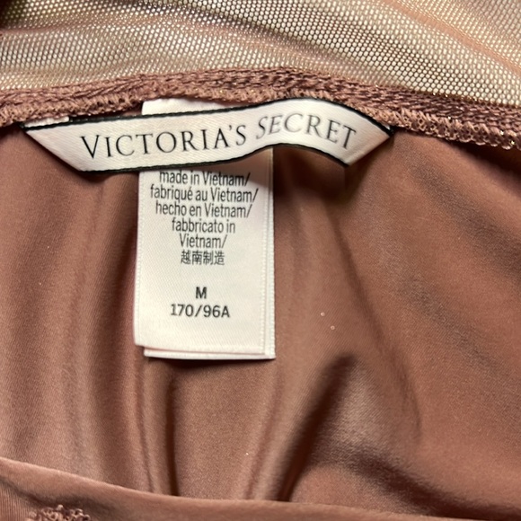 VS Shimmering Rose Gold Slip Gown - Picture 5 of 6
